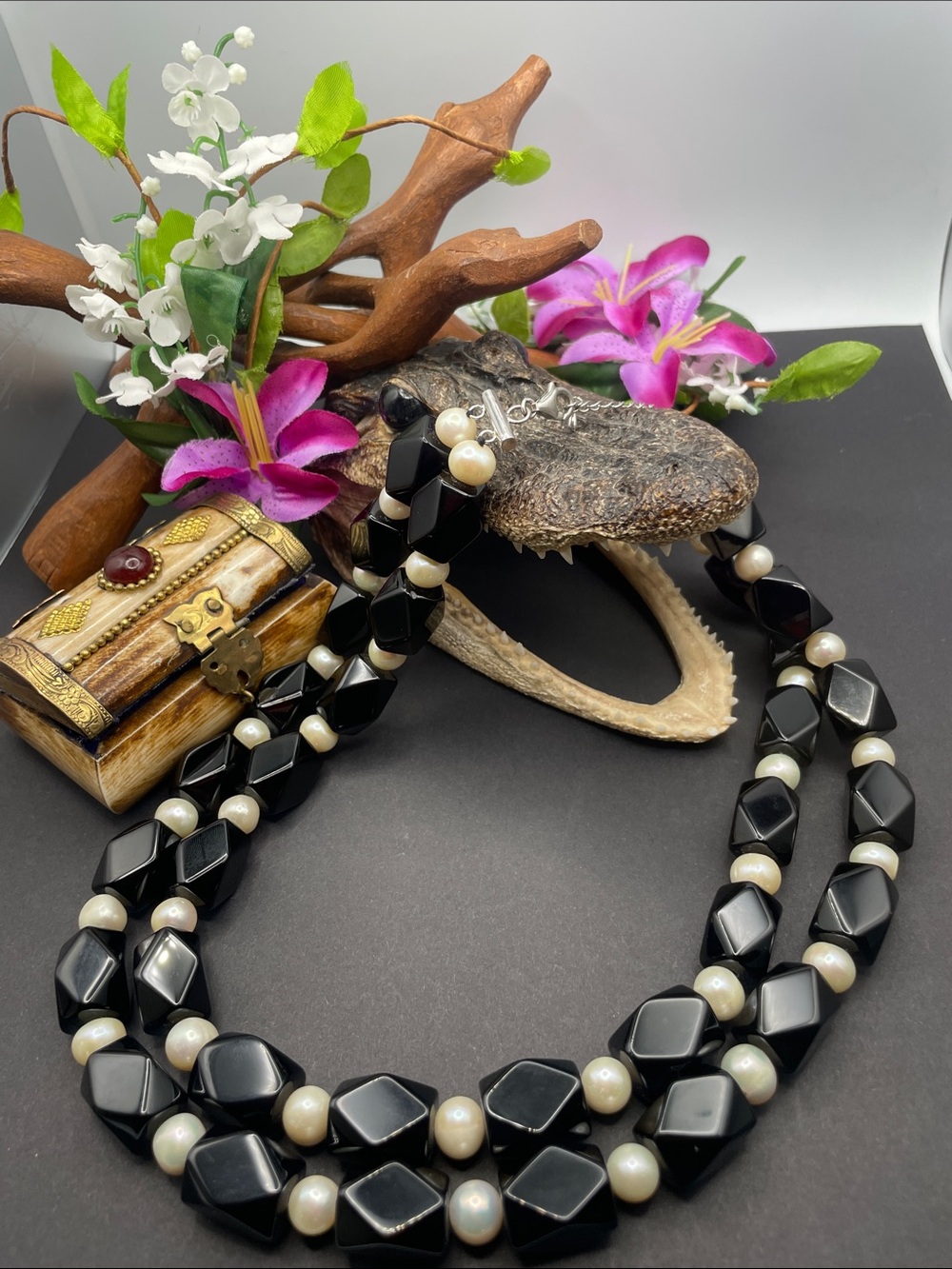 LP signed Onyx, Pearl, and 925 statement necklace B64